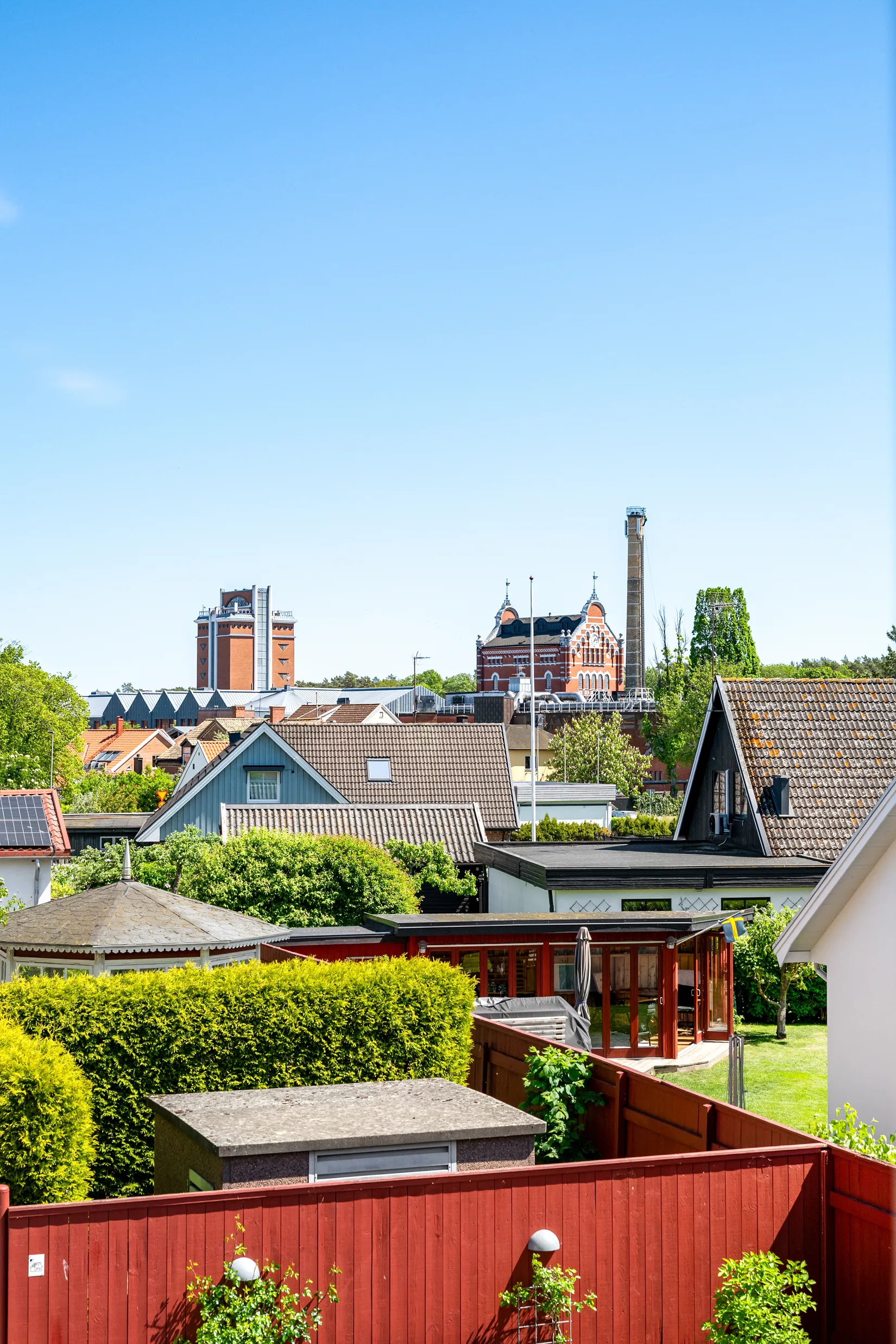 Villa, Rönnowsgatan 3, ÅHUS - Innanför murarna!, Kristianstad