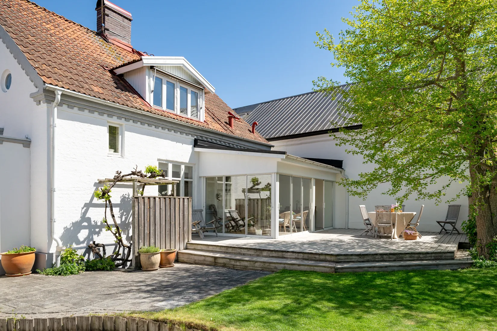 Villa, Rönnowsgatan 3, ÅHUS - Innanför murarna!, Kristianstad