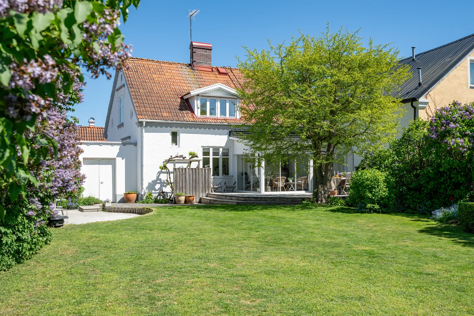 Villa, Rönnowsgatan 3, ÅHUS - Innanför murarna!, Kristianstad