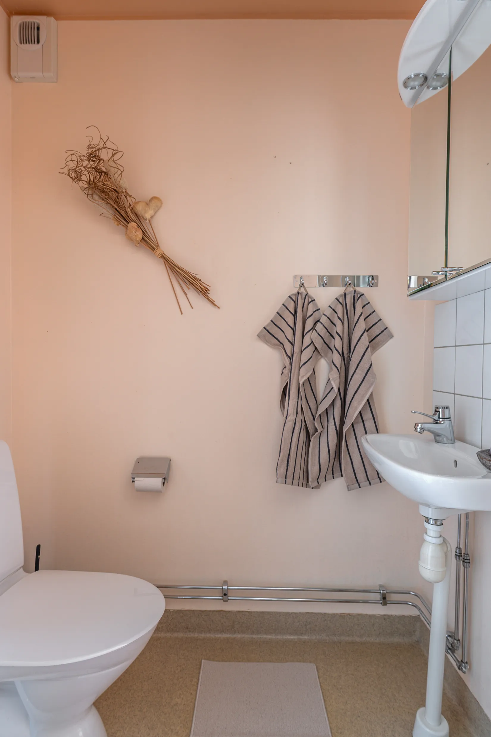 Bostadsrätt, Runstensvägen 21, Centrala Haninge, Haninge