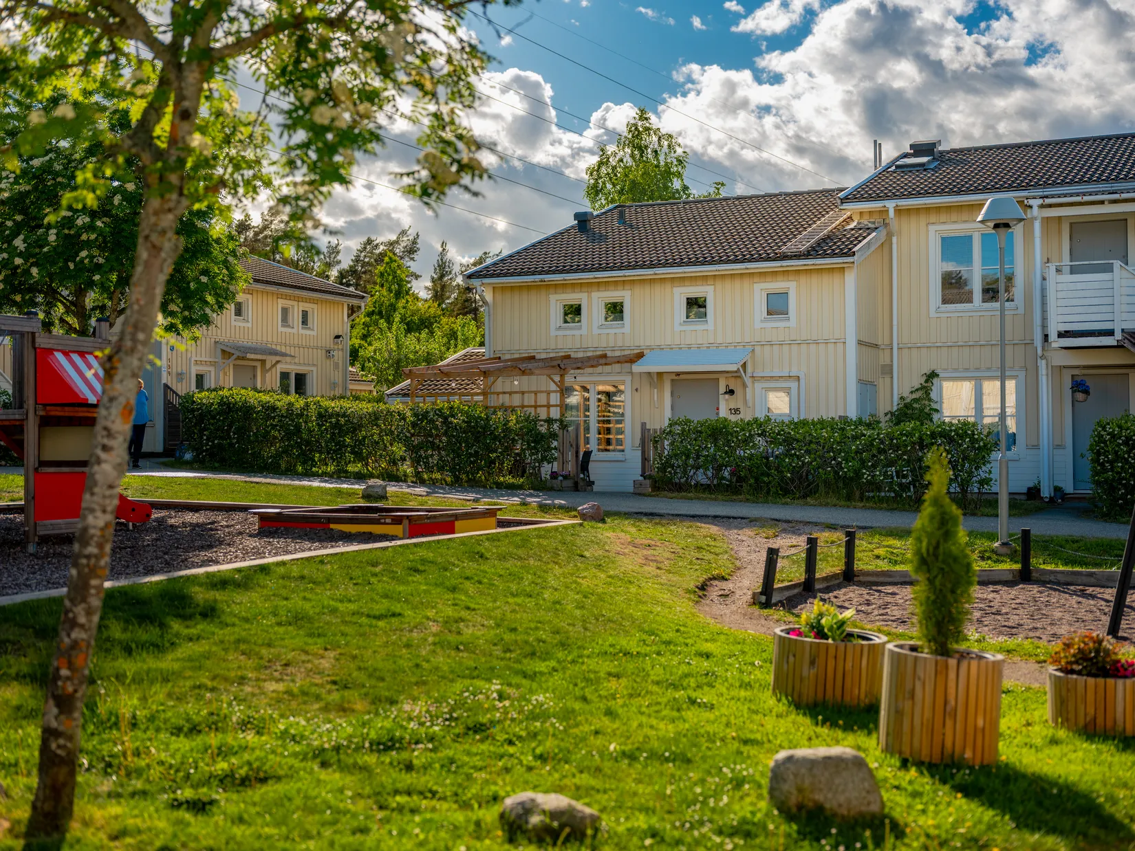 Bostadsrätt, Radhus, Jaktvägen 135, Bollstanäs, Upplands Väsby