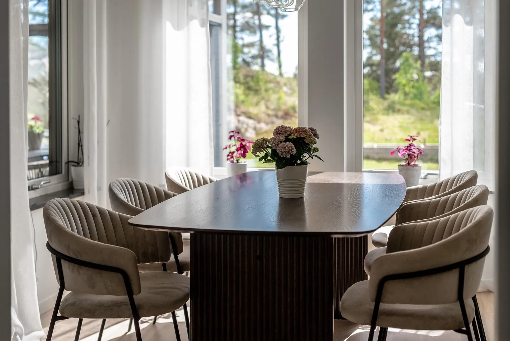 Radhus, Melbysundsvägen 92, Finspång