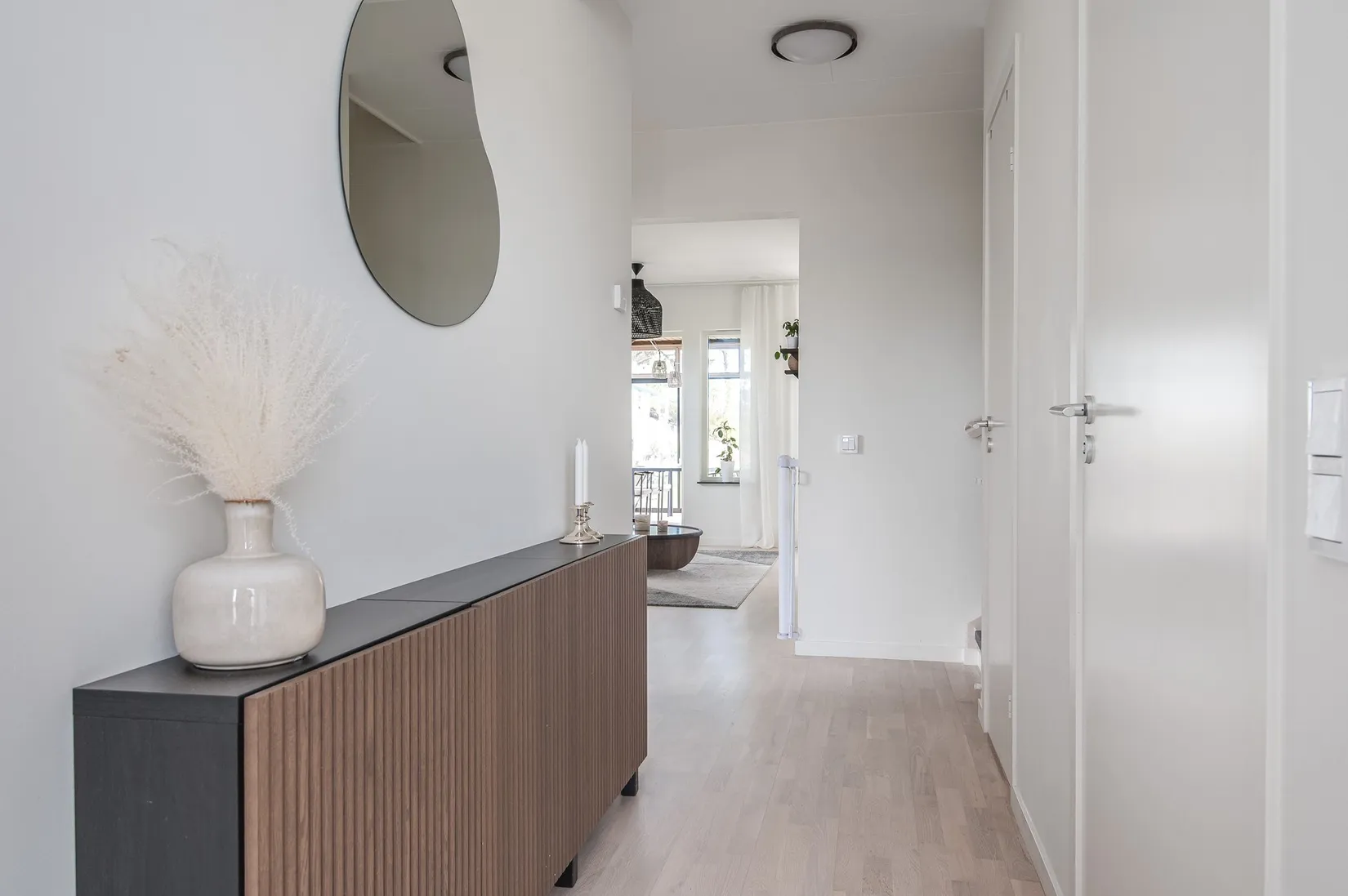 Radhus, Melbysundsvägen 92, Finspång