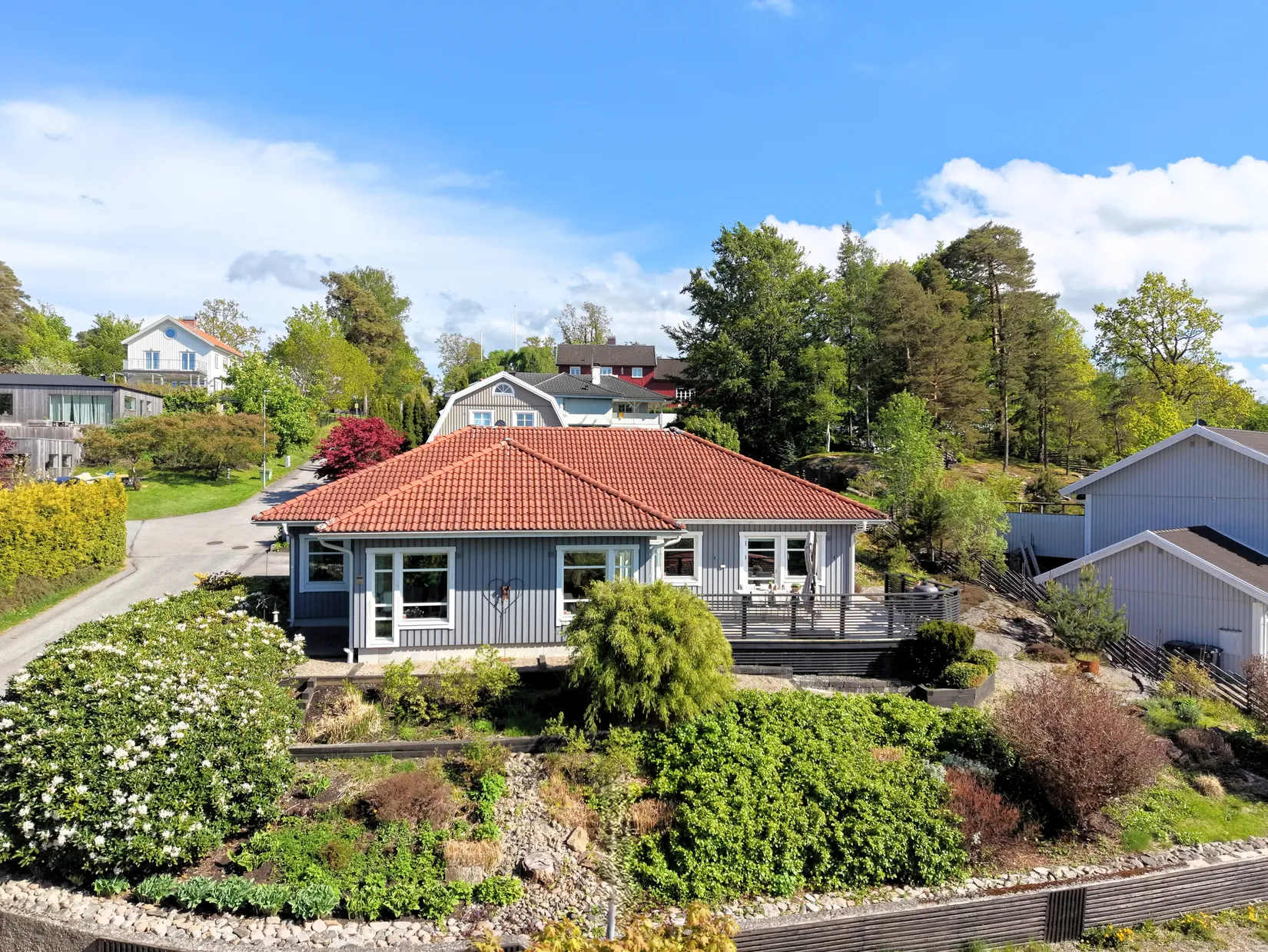 Villa, Holmenbacken 19A, Södra Lerum, Lerum