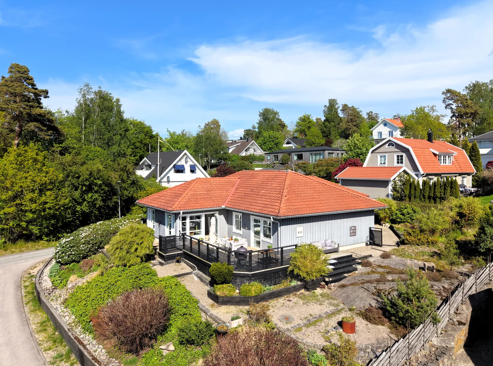 Villa, Holmenbacken 19A, Södra Lerum, Lerum