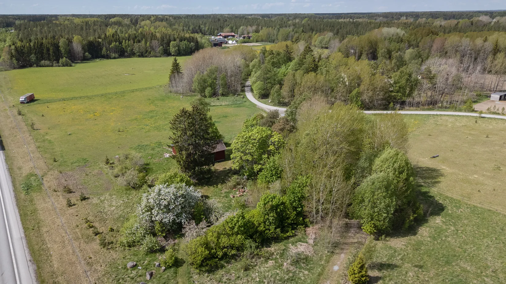Villa, Gård/Skog, Tillinge-Mälby 43, Tillinge, Enköping
