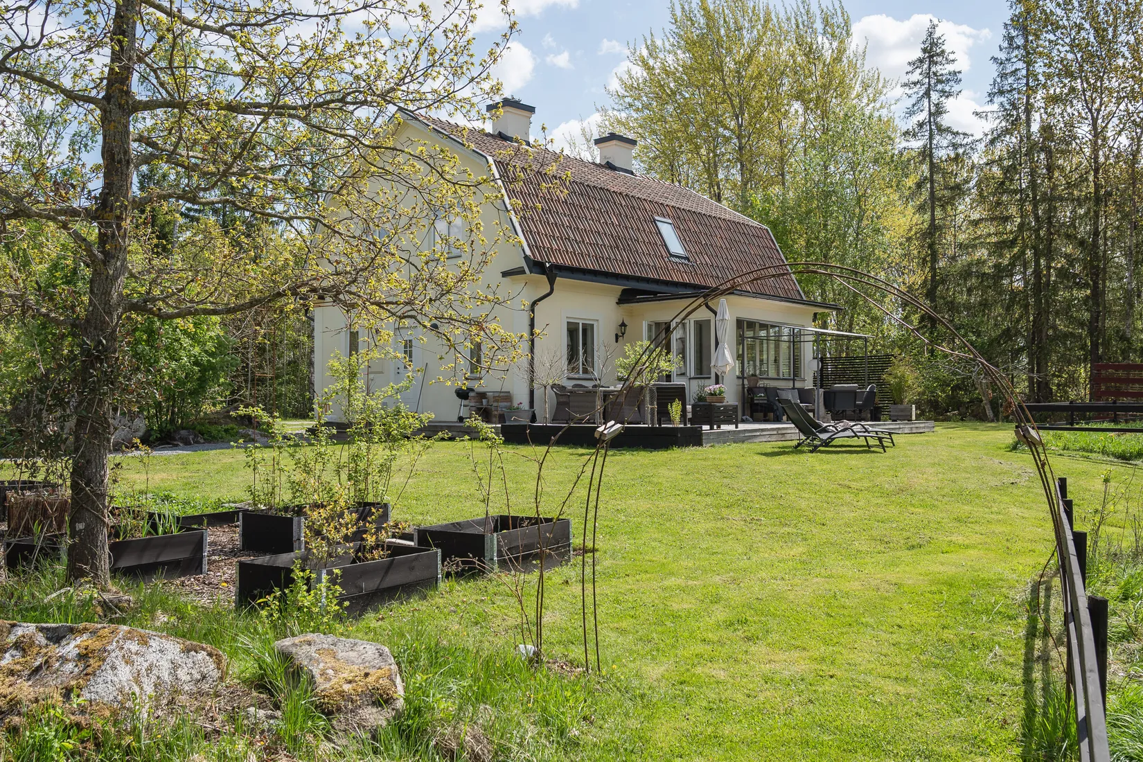 Villa, Gård/Skog, Tillinge-Mälby 43, Tillinge, Enköping