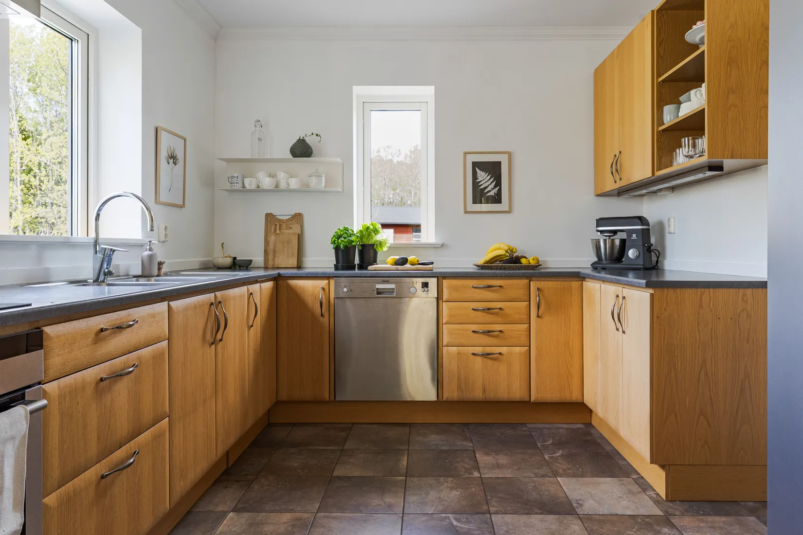 Villa, Gård/Skog, Tillinge-Mälby 43, Tillinge, Enköping