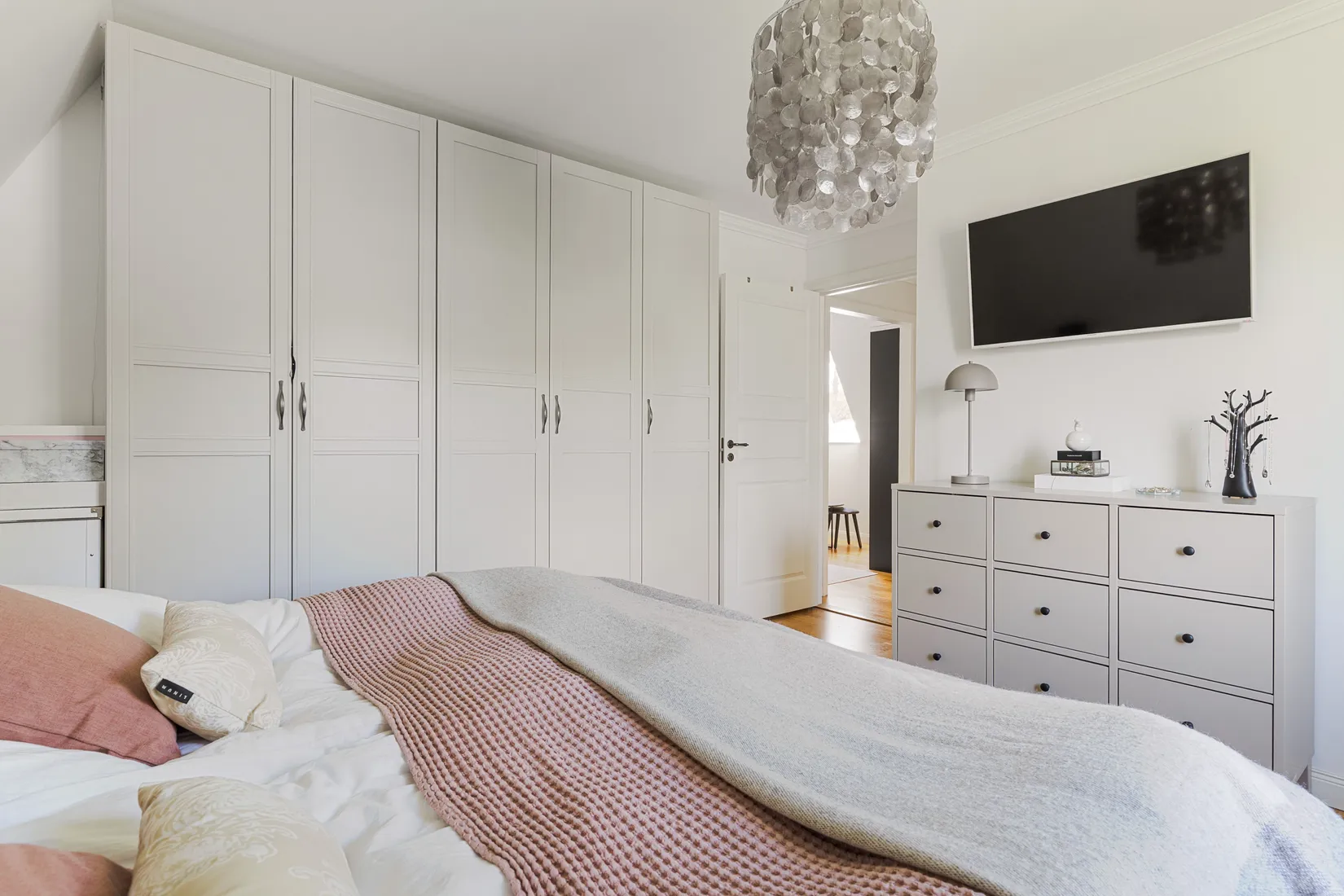 Villa, Gård/Skog, Tillinge-Mälby 43, Tillinge, Enköping