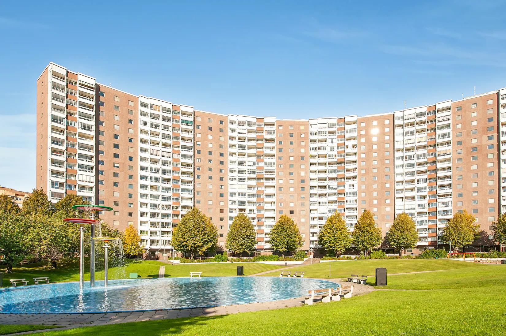 Bostadsrätt, ÅKERBYVÄGEN 96, Täby centrum - storstugan, Täby