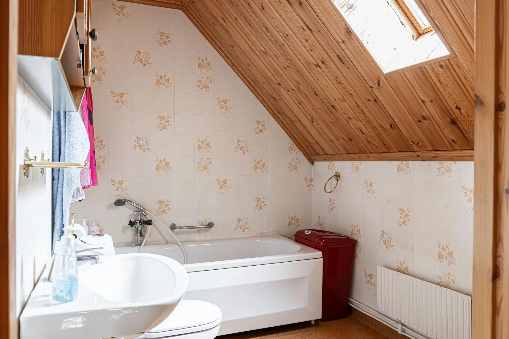 Villa, Radhus, Smältverksgatan 103, Bäckby, Västerås