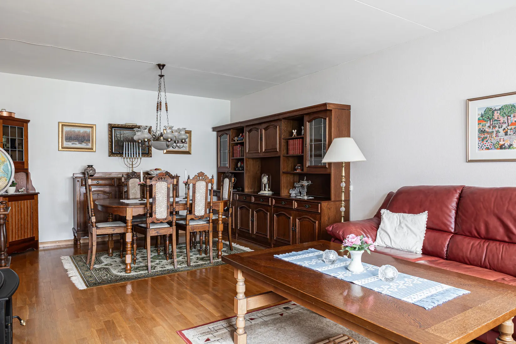 Villa, Radhus, Smältverksgatan 103, Bäckby, Västerås