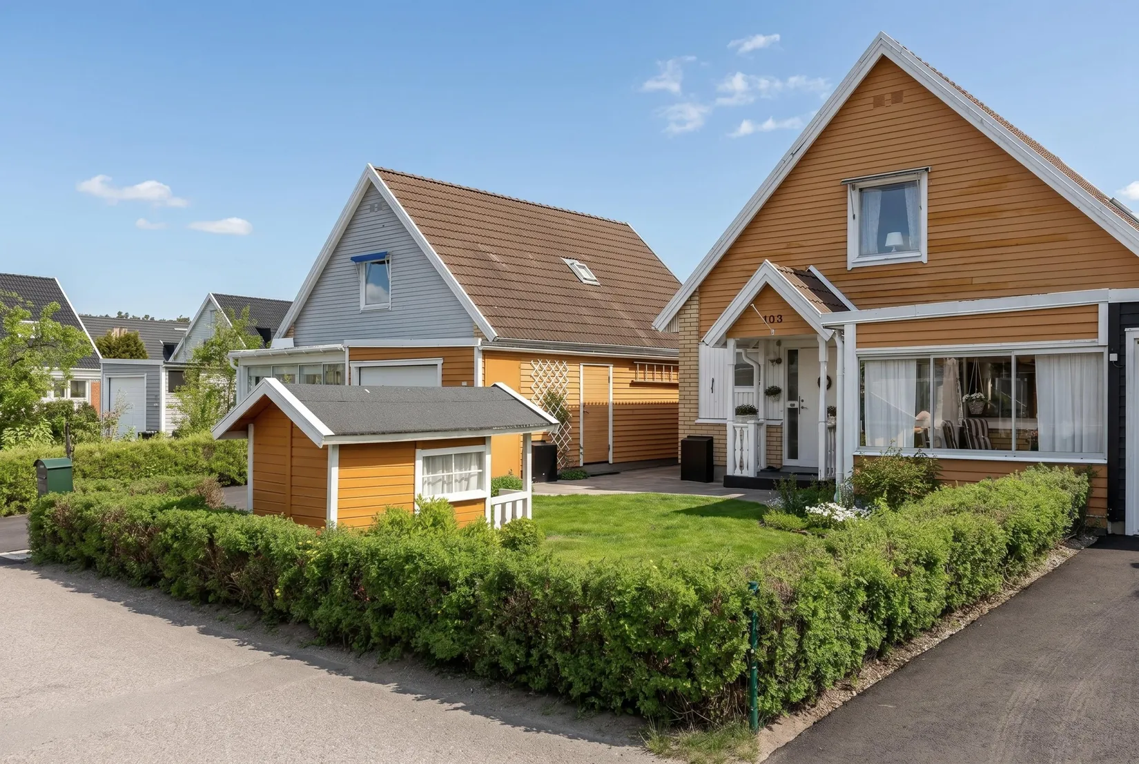 Villa, Radhus, Smältverksgatan 103, Bäckby, Västerås