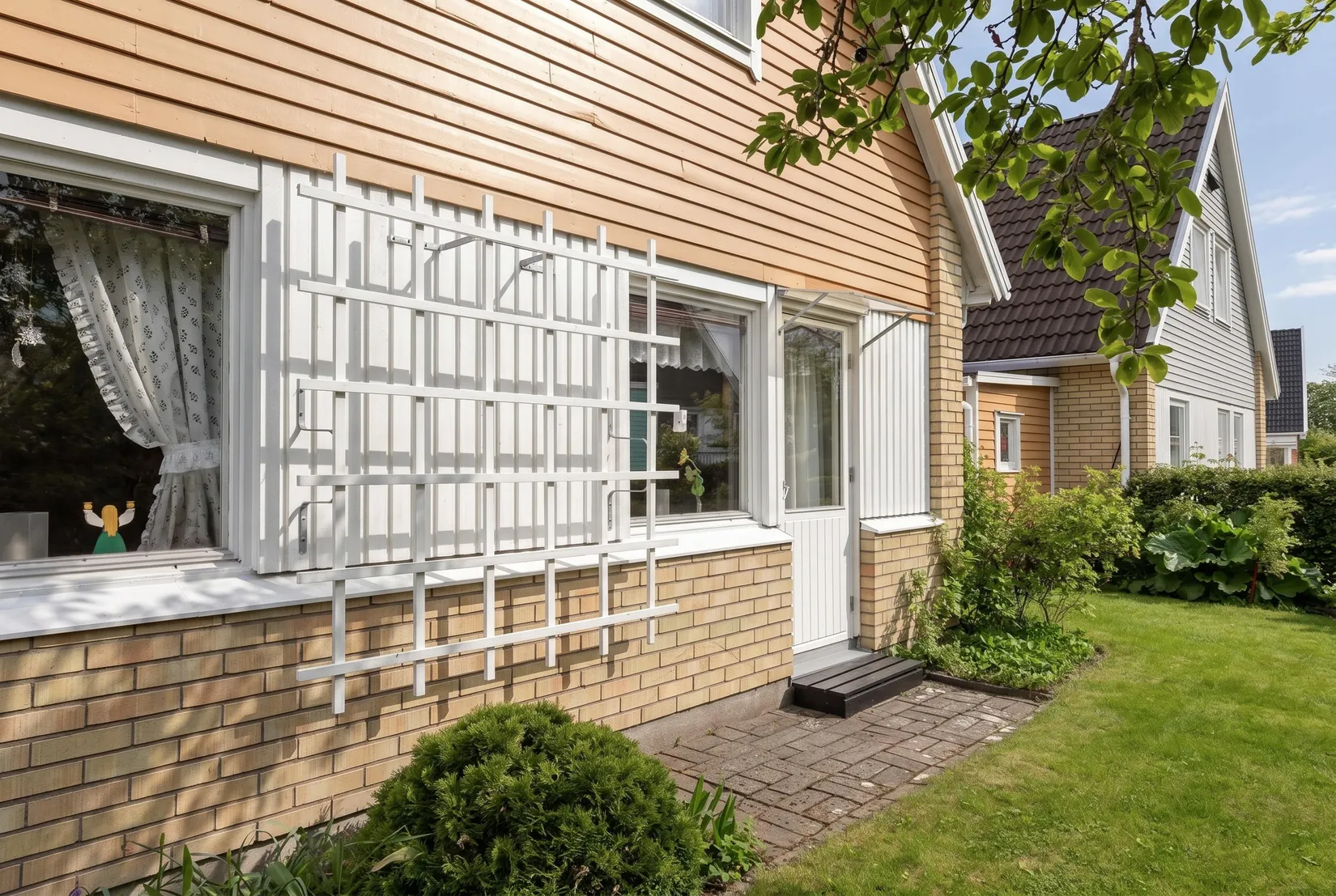 Villa, Radhus, Smältverksgatan 103, Bäckby, Västerås