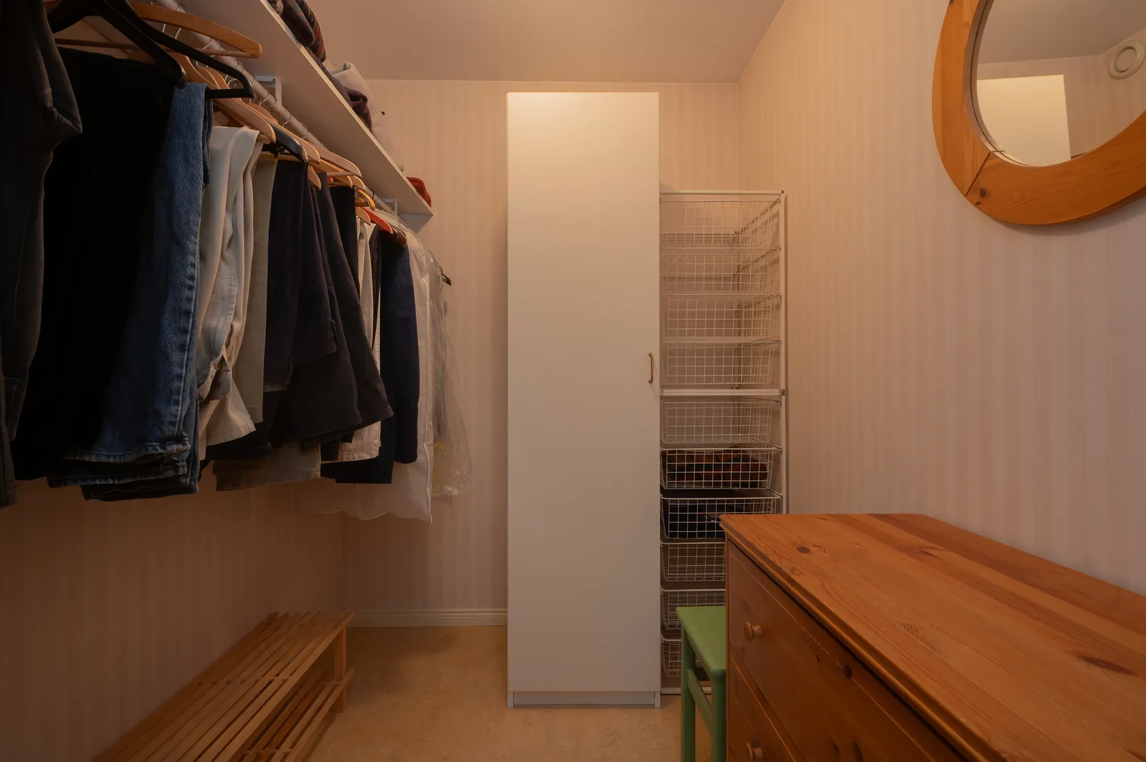 Villa, Radhus, Vitvingevägen 23, Myrängen, Huddinge