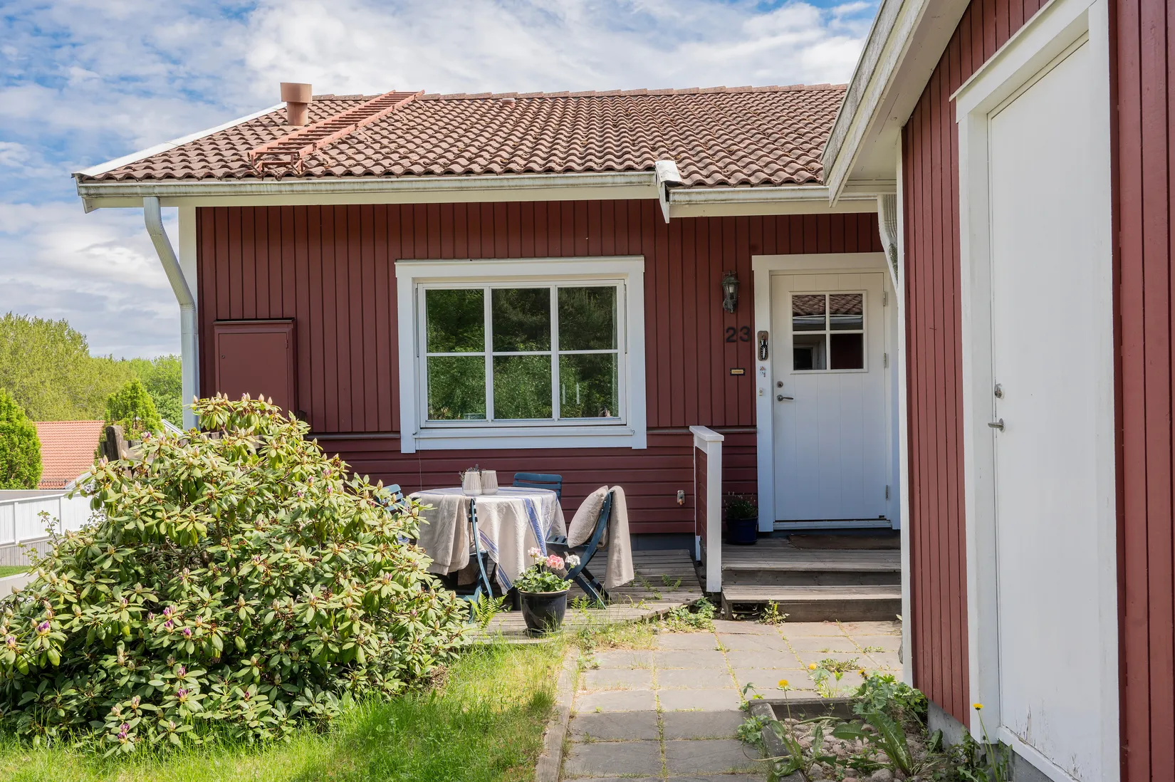 Villa, Radhus, Vitvingevägen 23, Myrängen, Huddinge