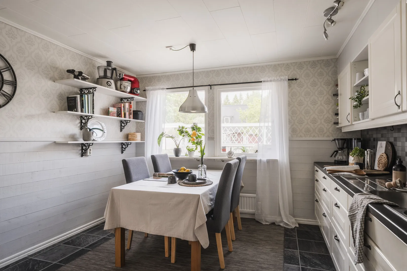 Villa, Radhus, Masurgatan 92, Bomhus, Gävle