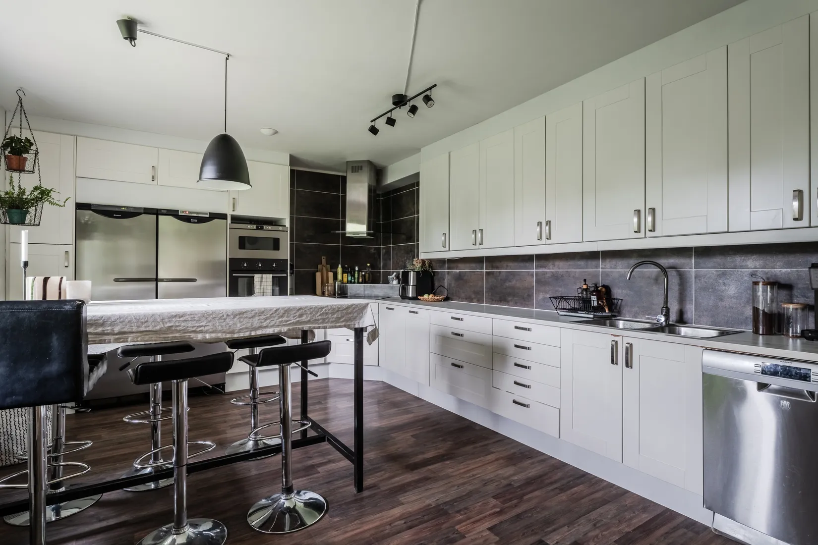 Villa, Gibsons väg 5, Sävedalen, Partille