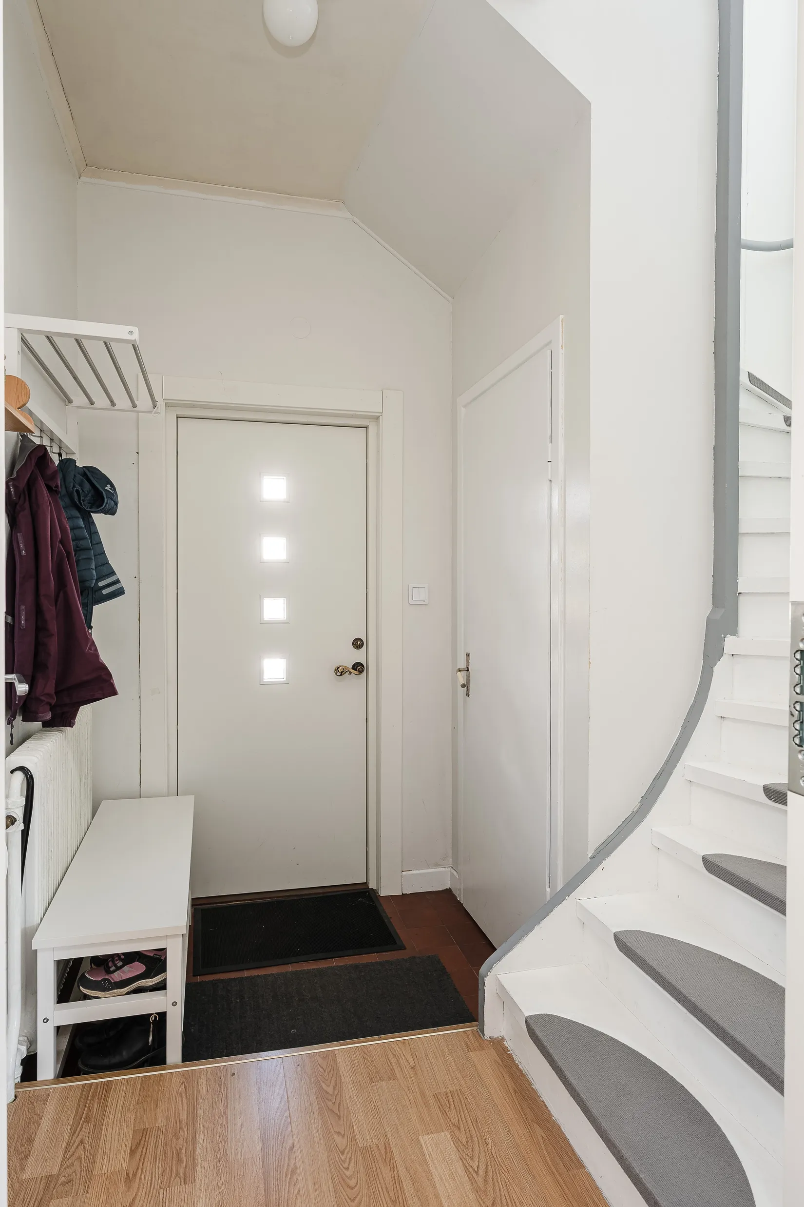 Villa, Institutsgatan 27, Gådeåstaden, Härnösand