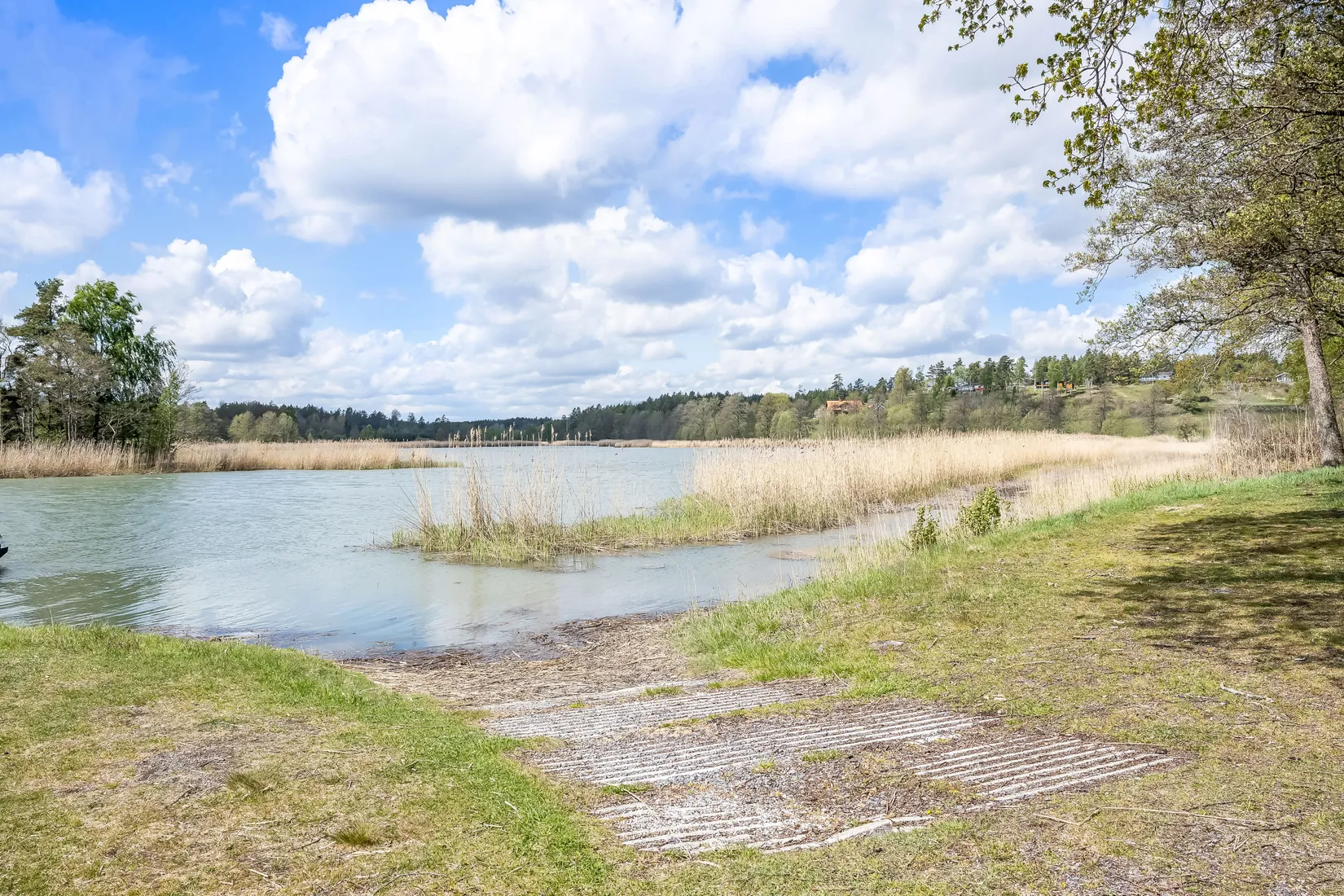 Tomt, Eknäsvägen 2, Åbäcksnäs - Gryts skärgård, Valdemarsvik