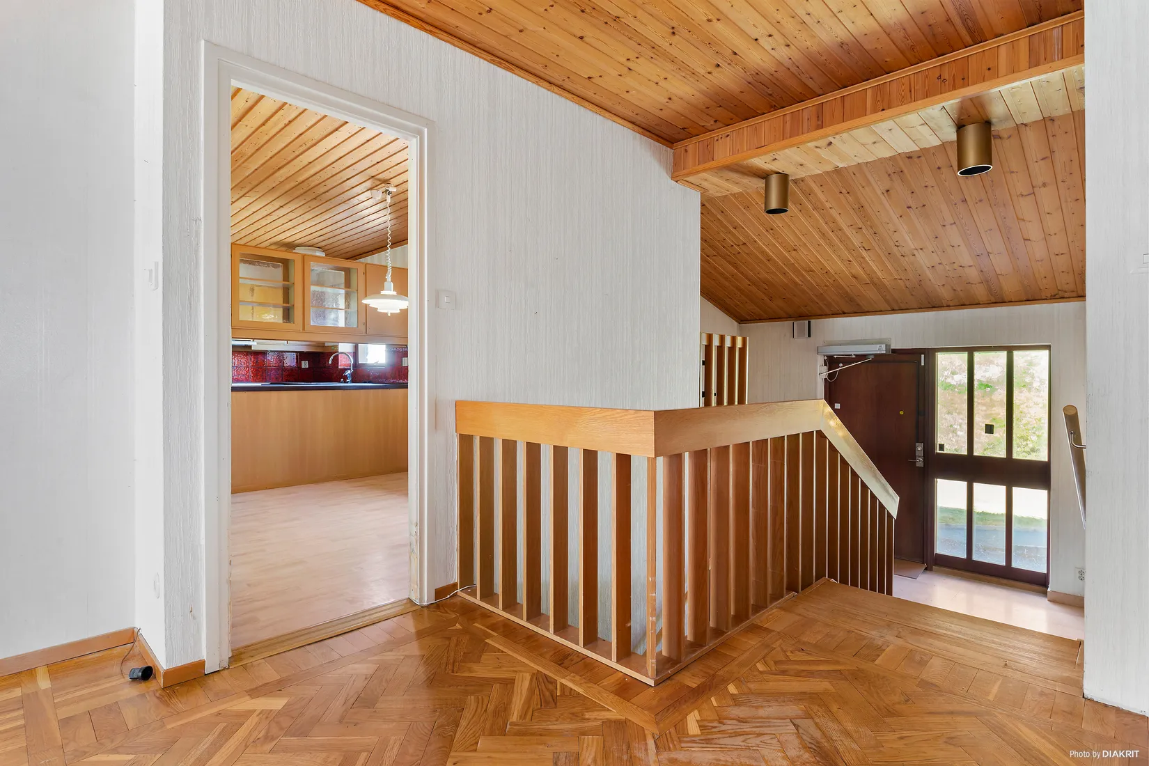 Villa, Klövervägen 12, Trollbäcken, Tyresö