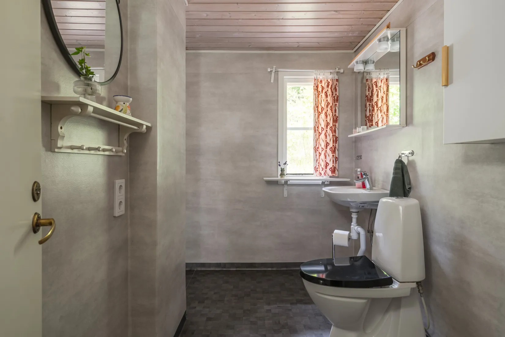 Villa, Luddingsbo Slussvaktarvägen 16, Luddingsbo, Söderköping