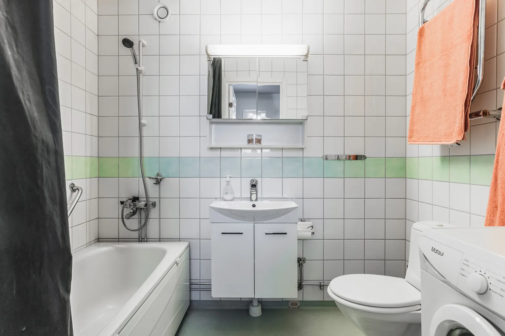 Bostadsrätt, KAJUTAN 61, Centrala Åkersberga, Österåker