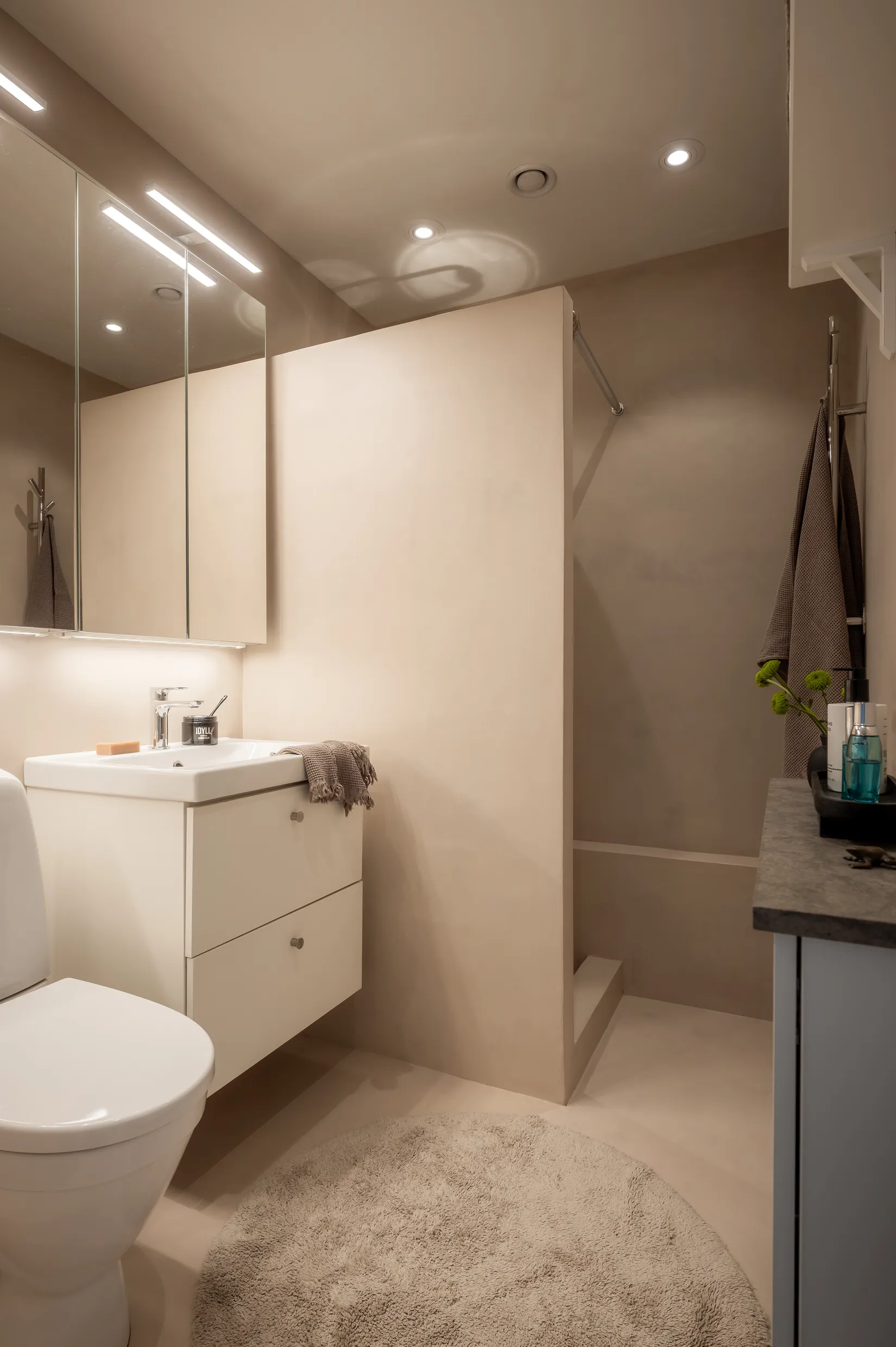 Bostadsrätt, Övre Husargatan 23A, Linné, Göteborg