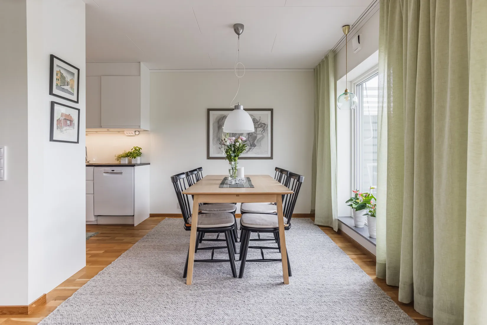 Bostadsrätt, Radhus, TÄLJÖVIKSVÄGEN 6, Täljöviken, Österåker