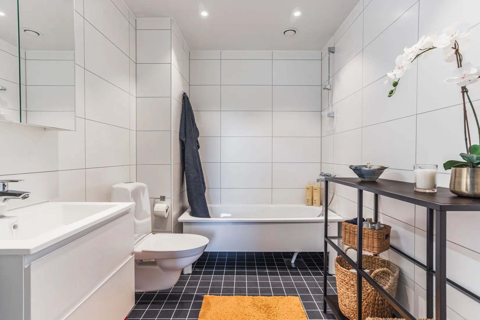 Bostadsrätt, Radhus, TÄLJÖVIKSVÄGEN 6, Täljöviken, Österåker