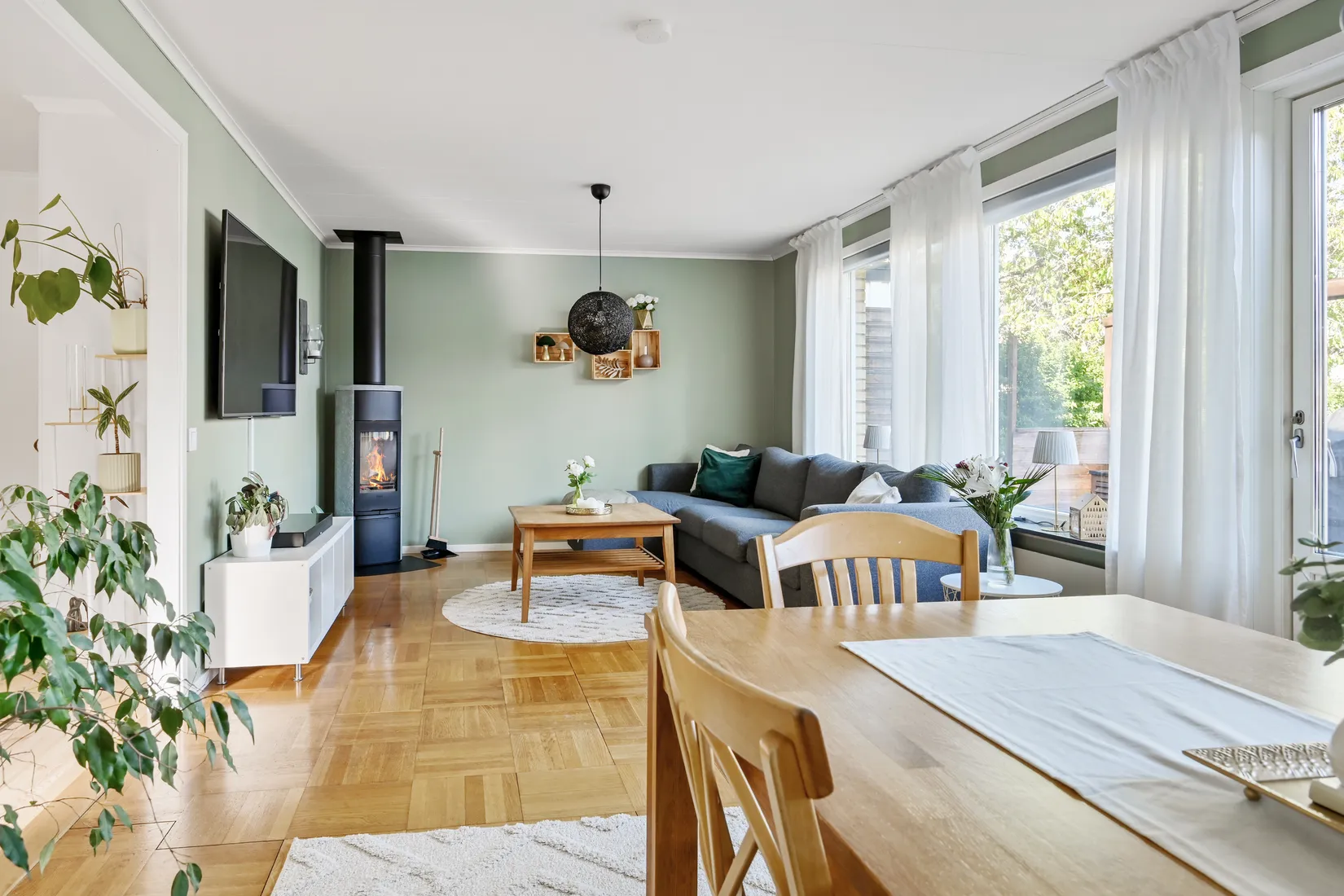 Villa, Radhus, Lingonstigen 7, Sigtuna