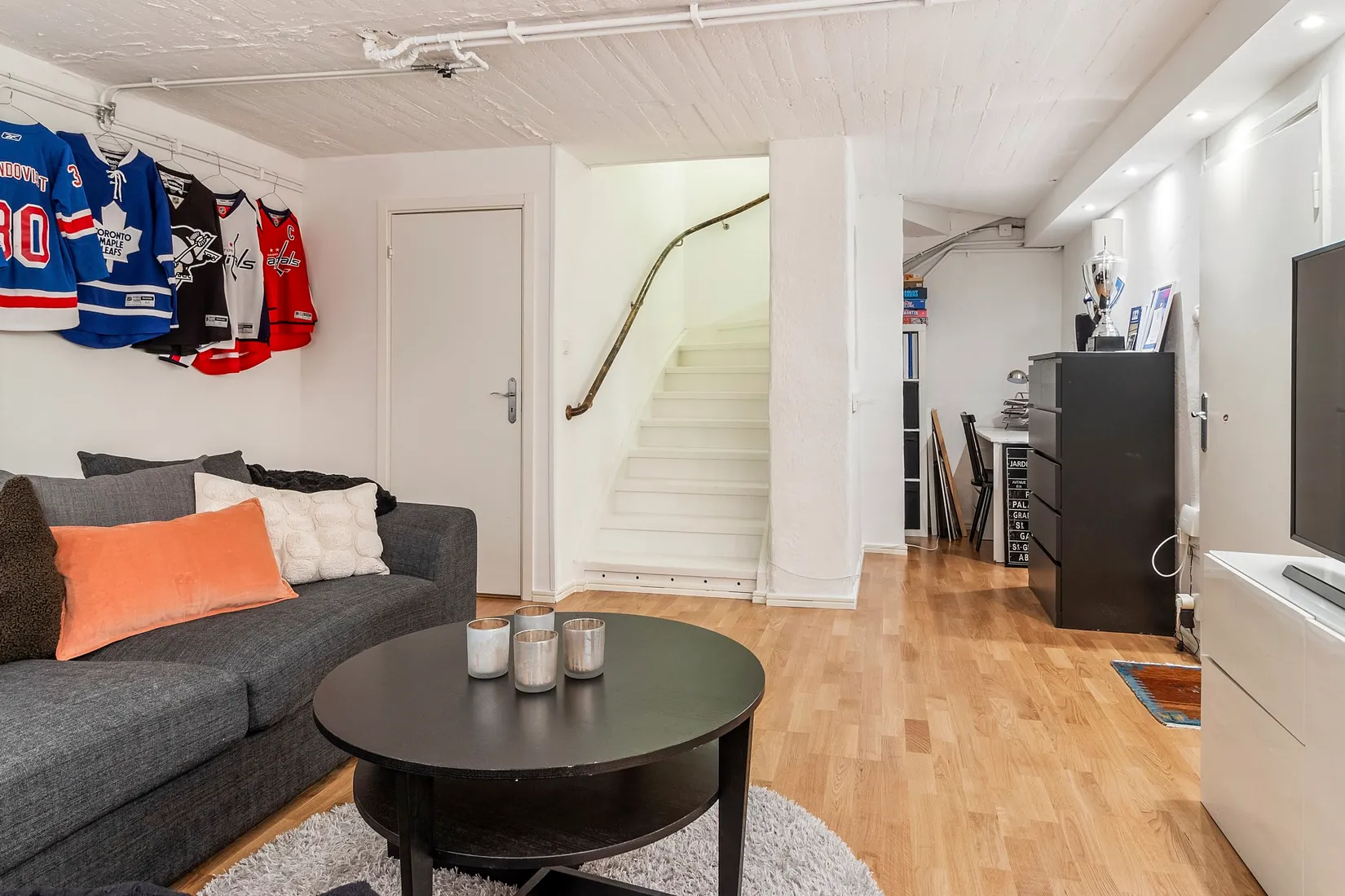 Radhus, Växthusvägen 9, Vega, Västerås