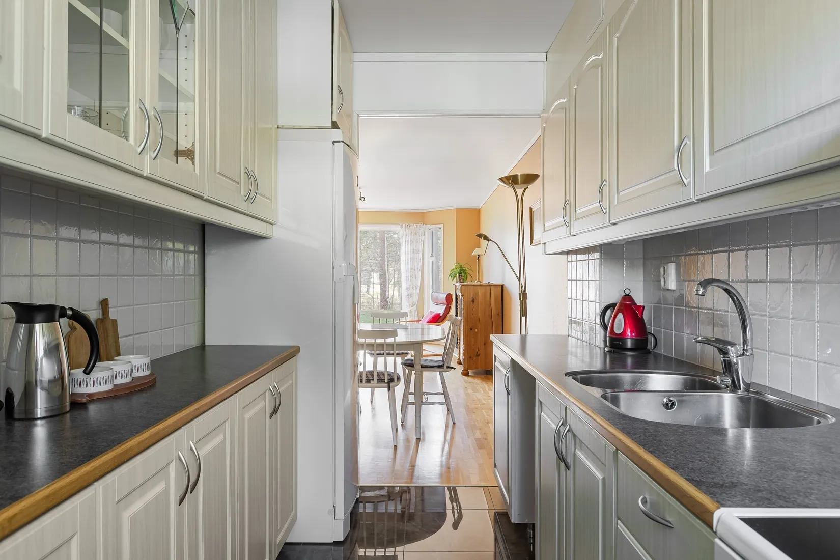 Radhus, Gruvvägen 68, Nyköping
