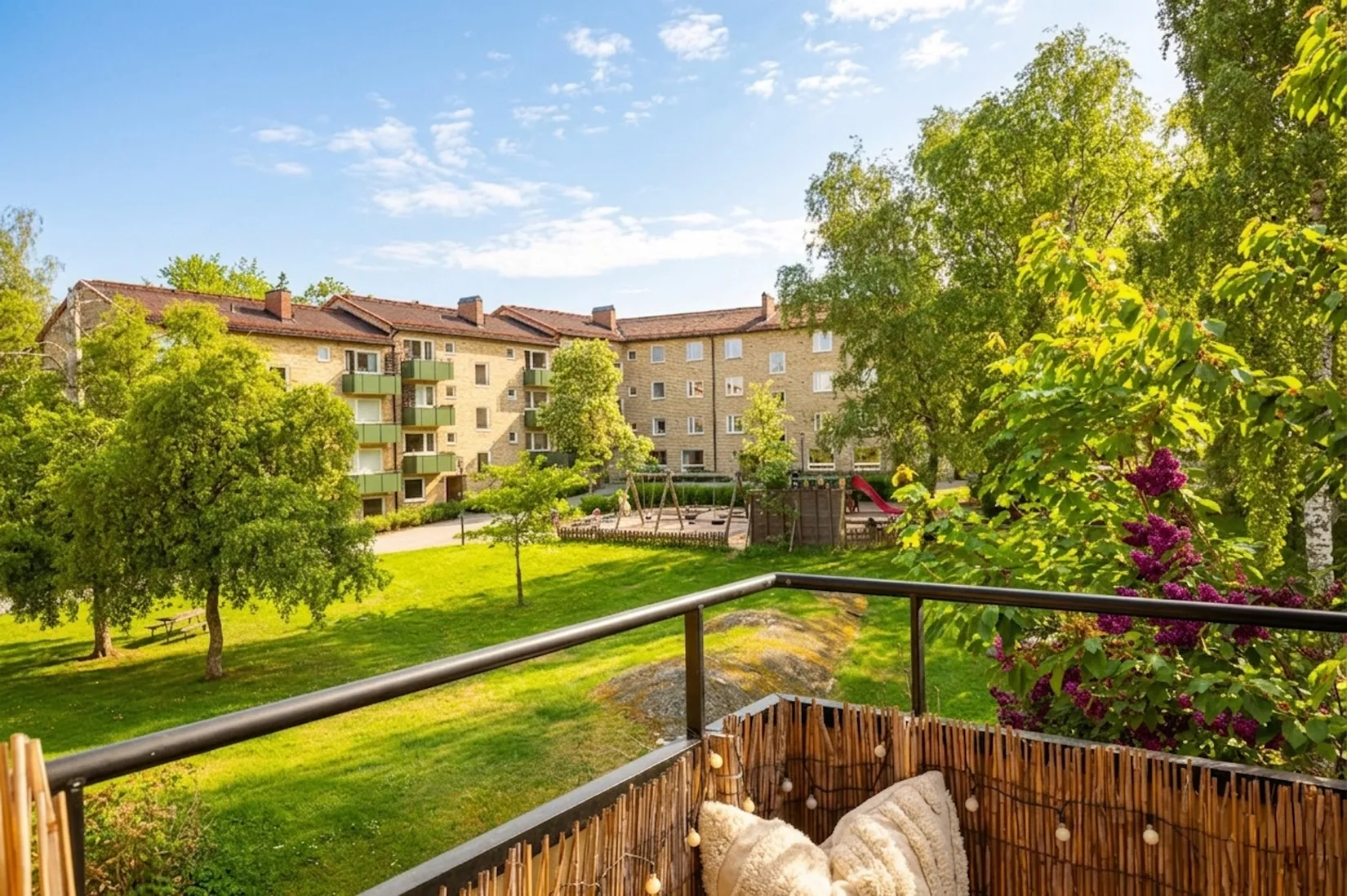 Bostadsrätt, Kallforsvägen 32, Bandhagen, Stockholm