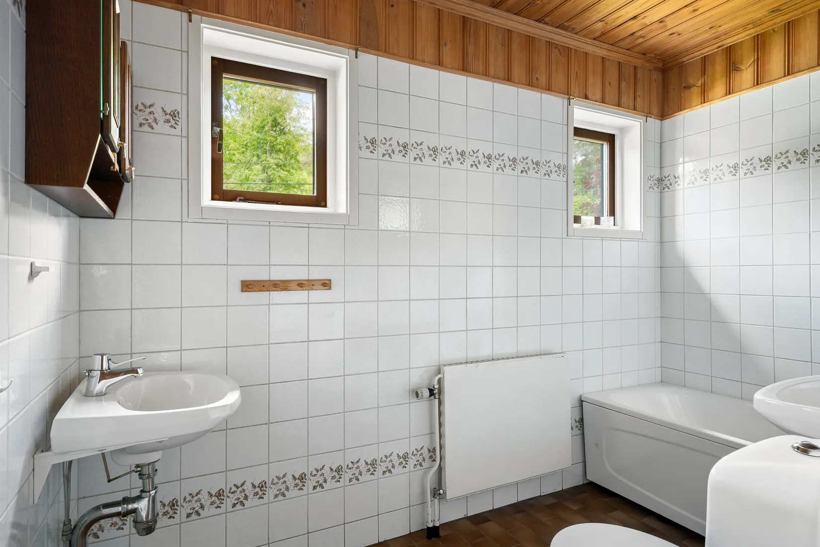 Villa, Klockarvägen 10, Ekerö Sundby, Ekerö