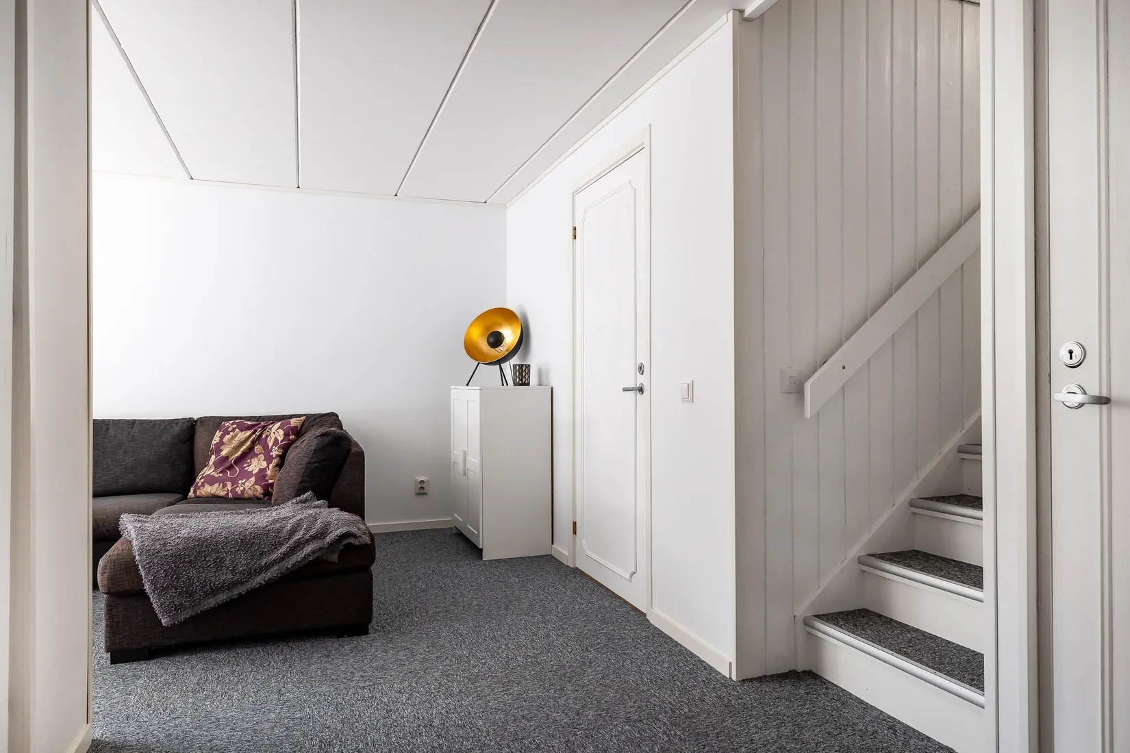Radhus, Droppstensvägen 9, Lundby, Örebro