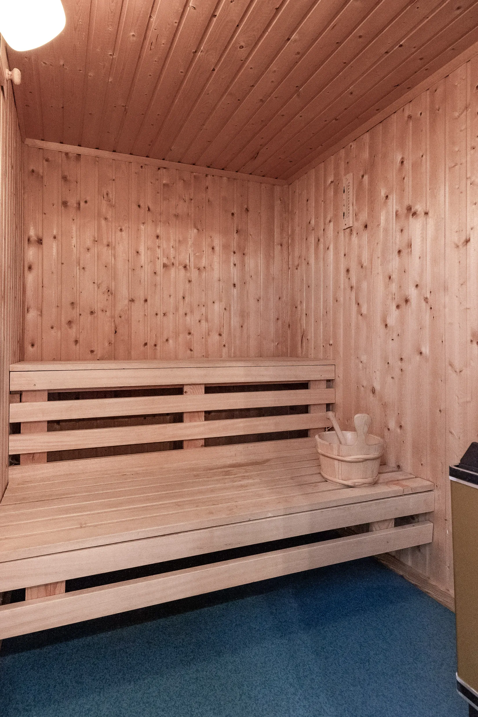 Radhus, Droppstensvägen 9, Lundby, Örebro
