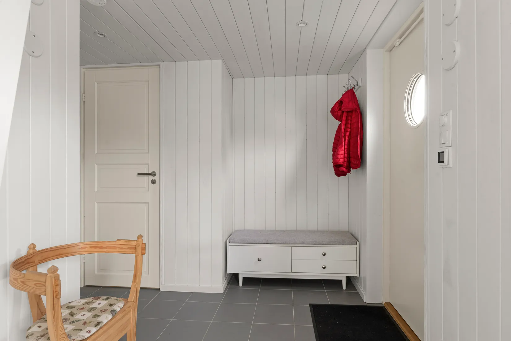 Villa, Åkeröstigen 8, Åkerö, Norrtälje