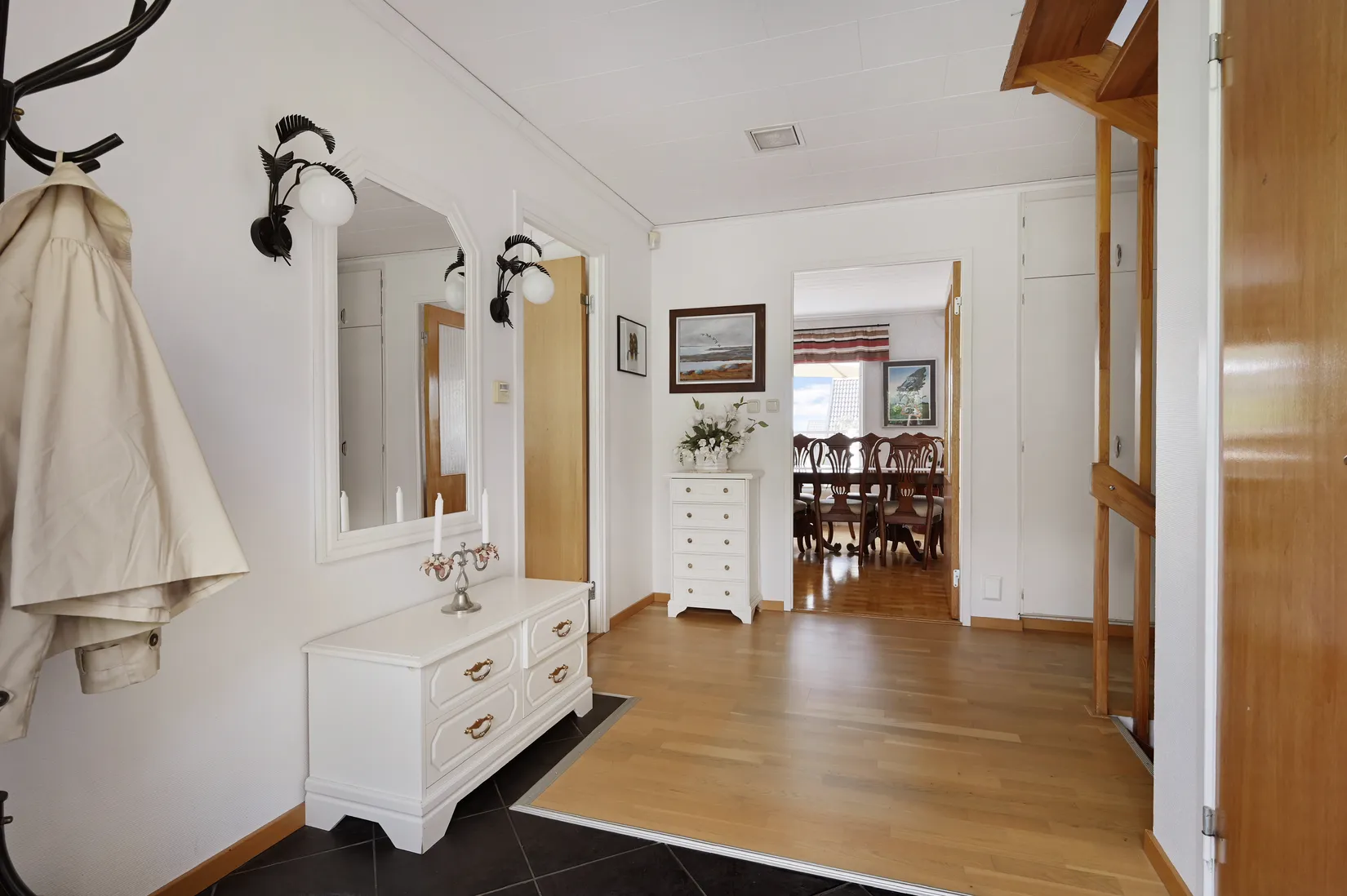 Villa, Aprilvägen 9, Västra Jakobsberg, Järfälla