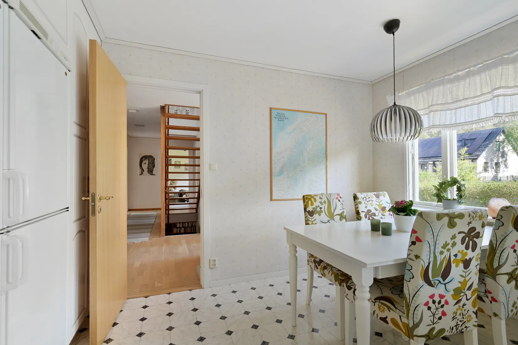 Villa, Aprilvägen 9, Västra Jakobsberg, Järfälla