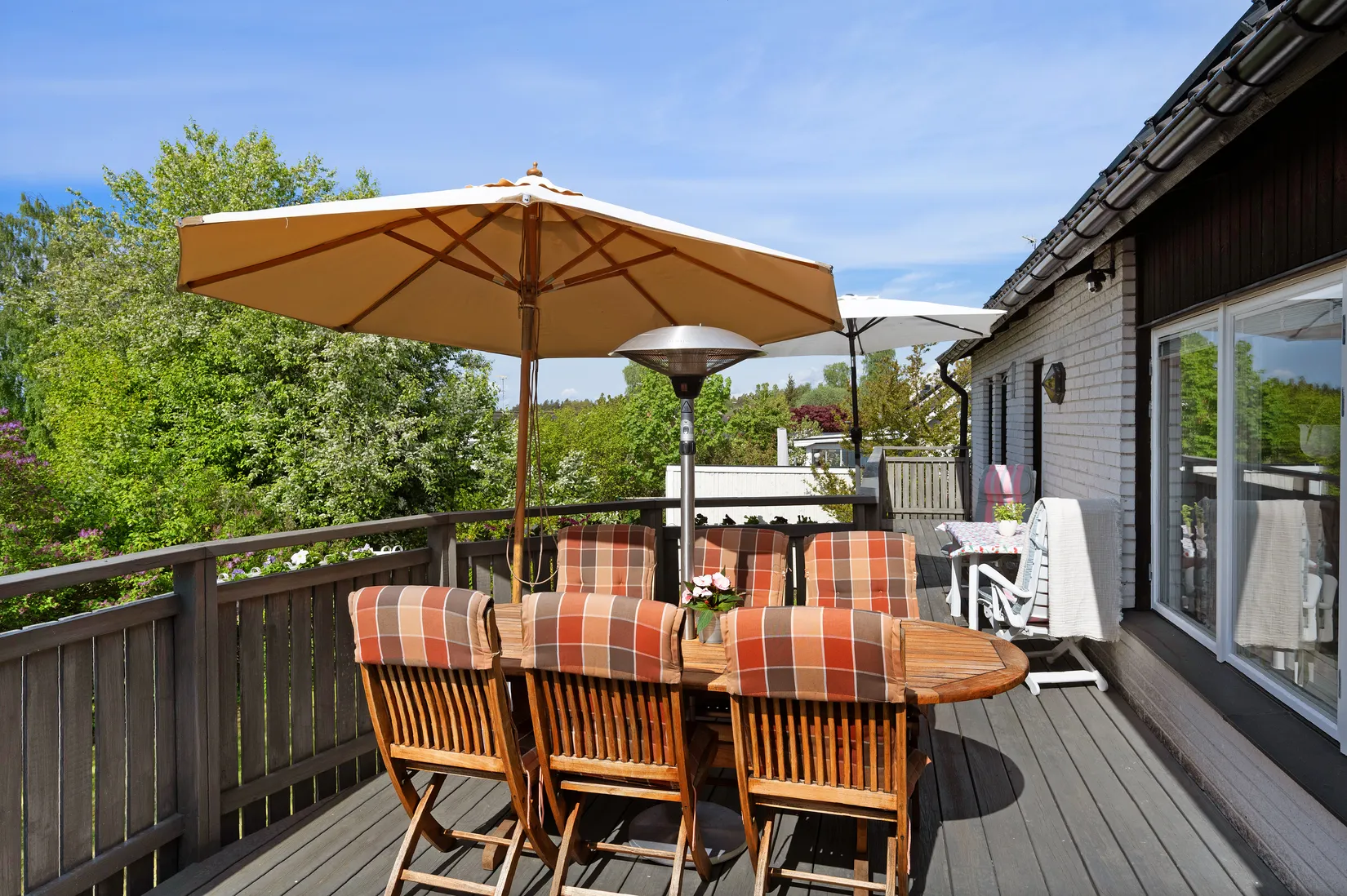 Villa, Aprilvägen 9, Västra Jakobsberg, Järfälla