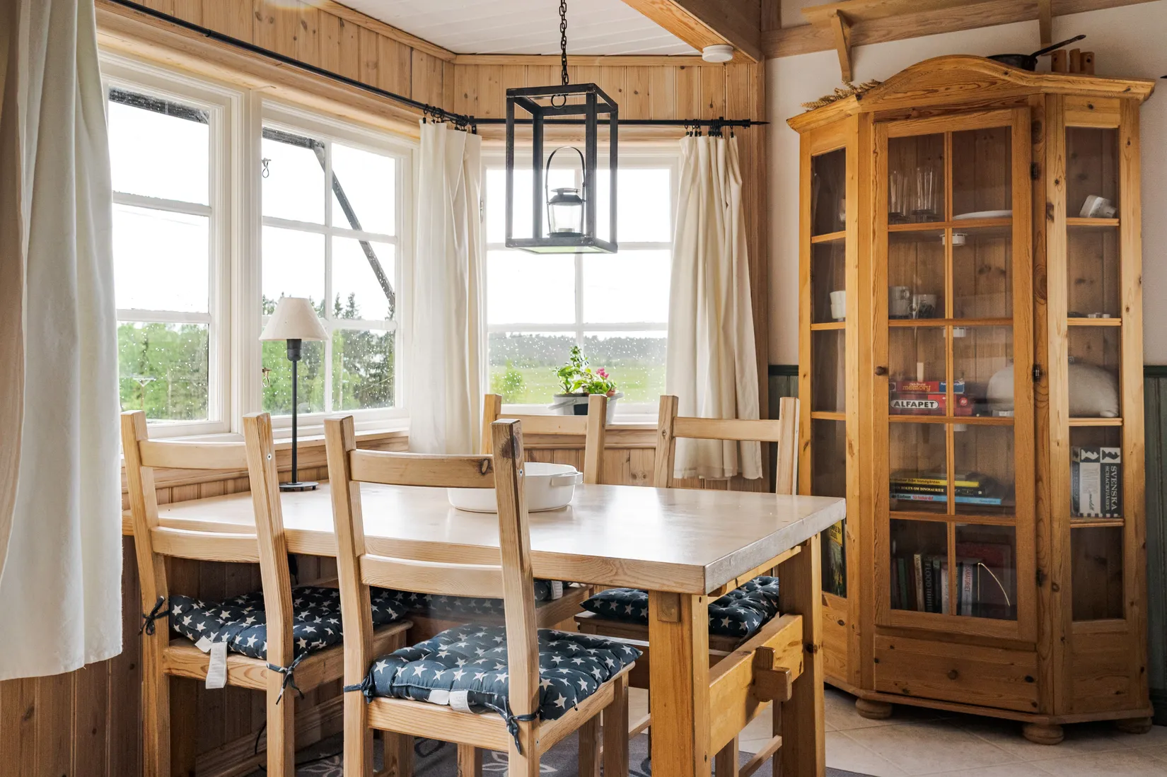 Villa, Breds-Hällby 2, Enköping