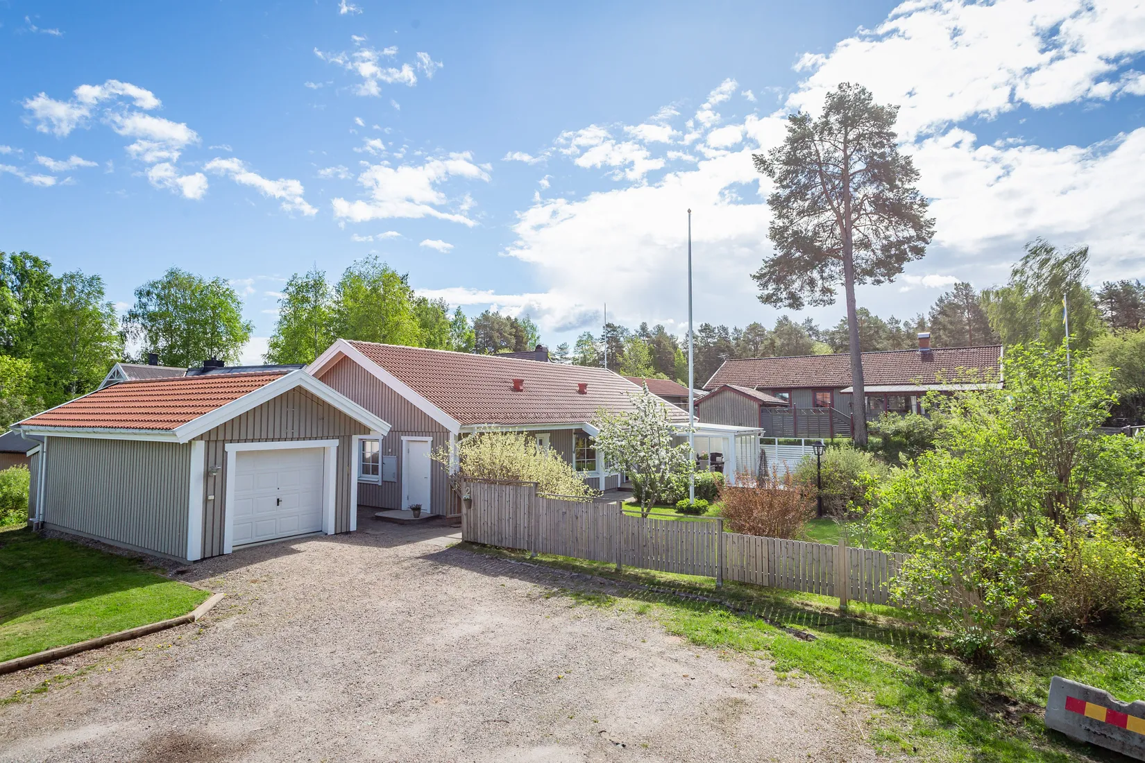 Villa, Löjvägen 2, Sundsvall