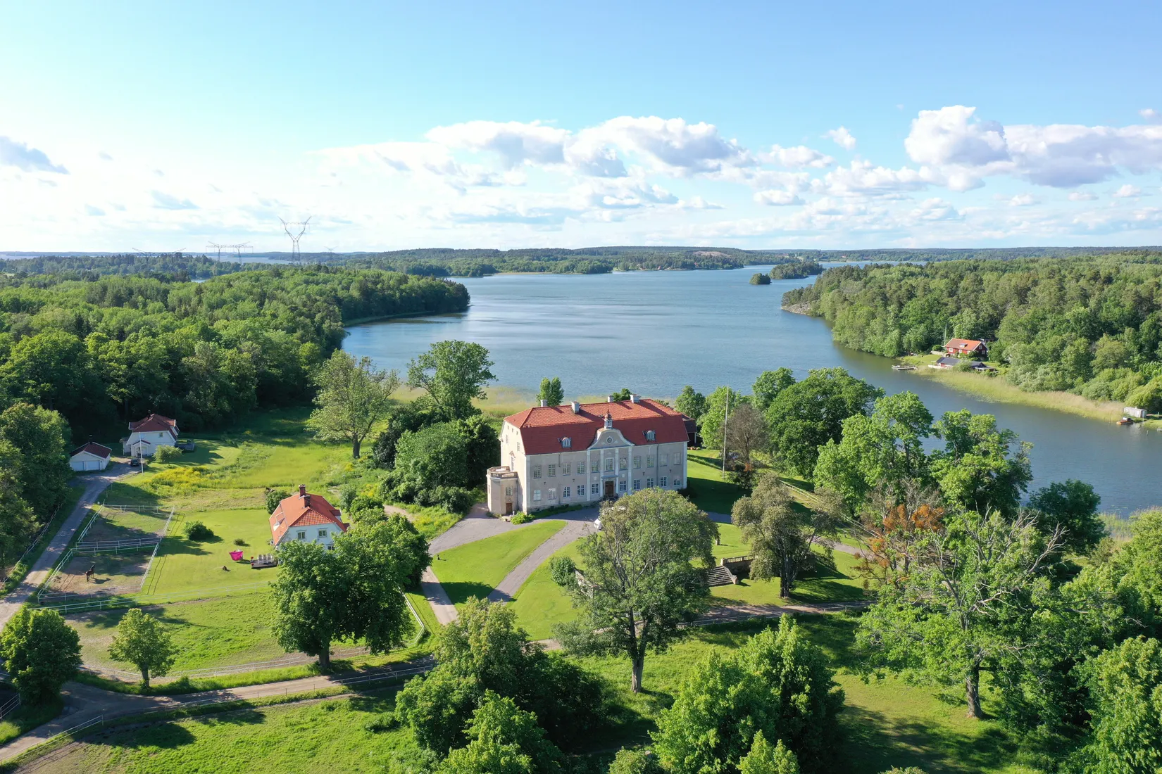 Villa, Ådövägen 53, Bro/Ådö, Upplands-Bro