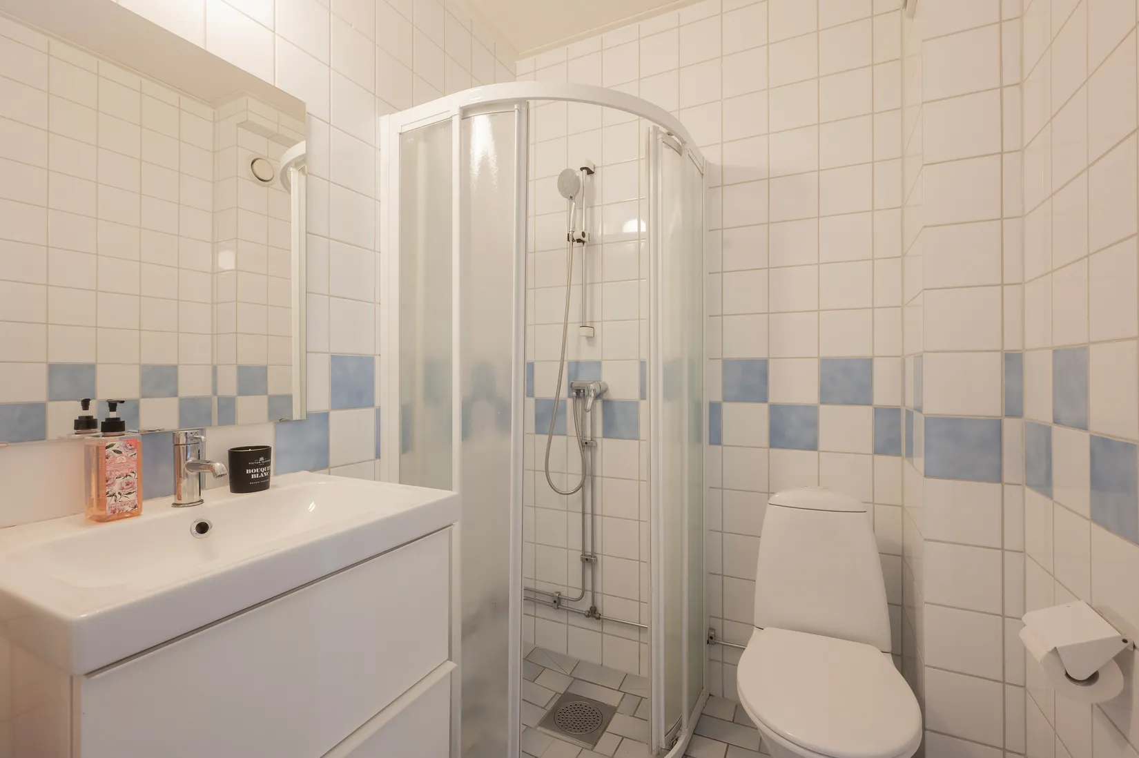 Bostadsrätt, Radhus, Stigfinnarvägen 20, Segeltorp, Huddinge