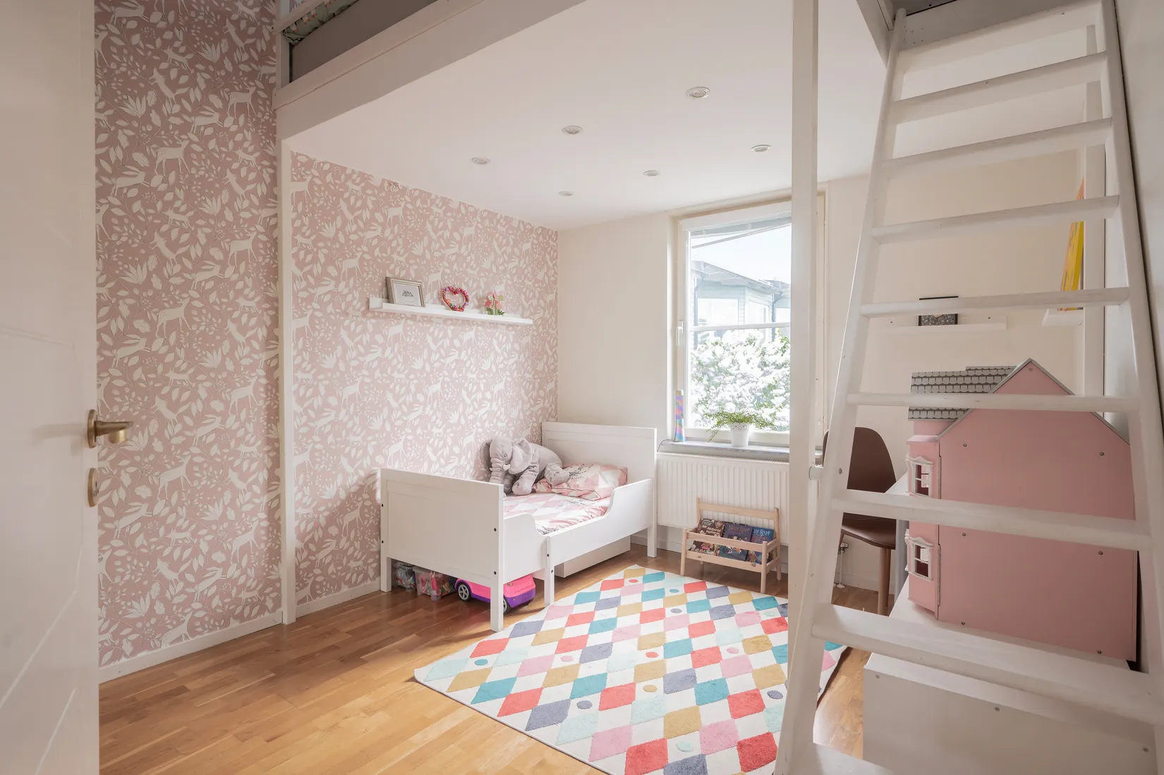 Bostadsrätt, Radhus, Stigfinnarvägen 20, Segeltorp, Huddinge