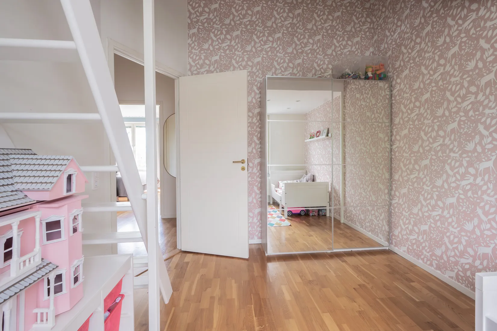 Bostadsrätt, Radhus, Stigfinnarvägen 20, Segeltorp, Huddinge