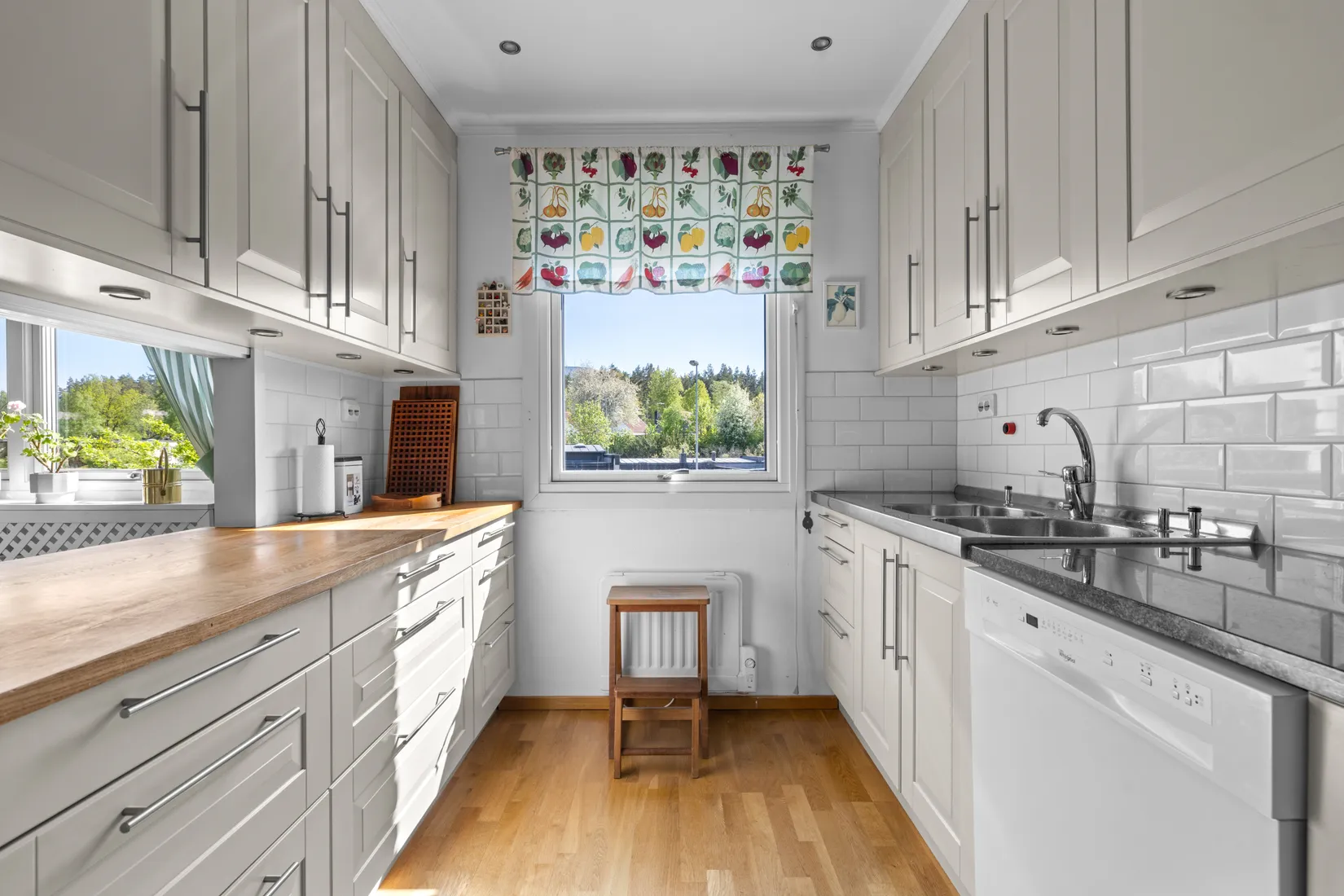 Radhus, Slåttervägen 12, Fårdala, Tyresö