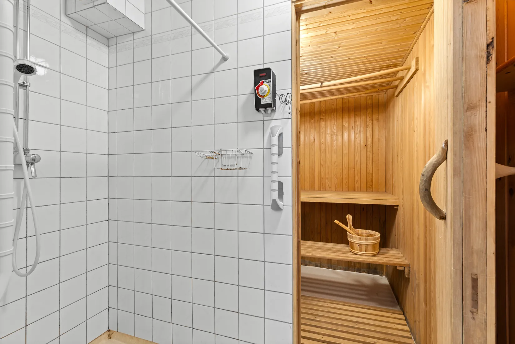 Radhus, Slåttervägen 12, Fårdala, Tyresö