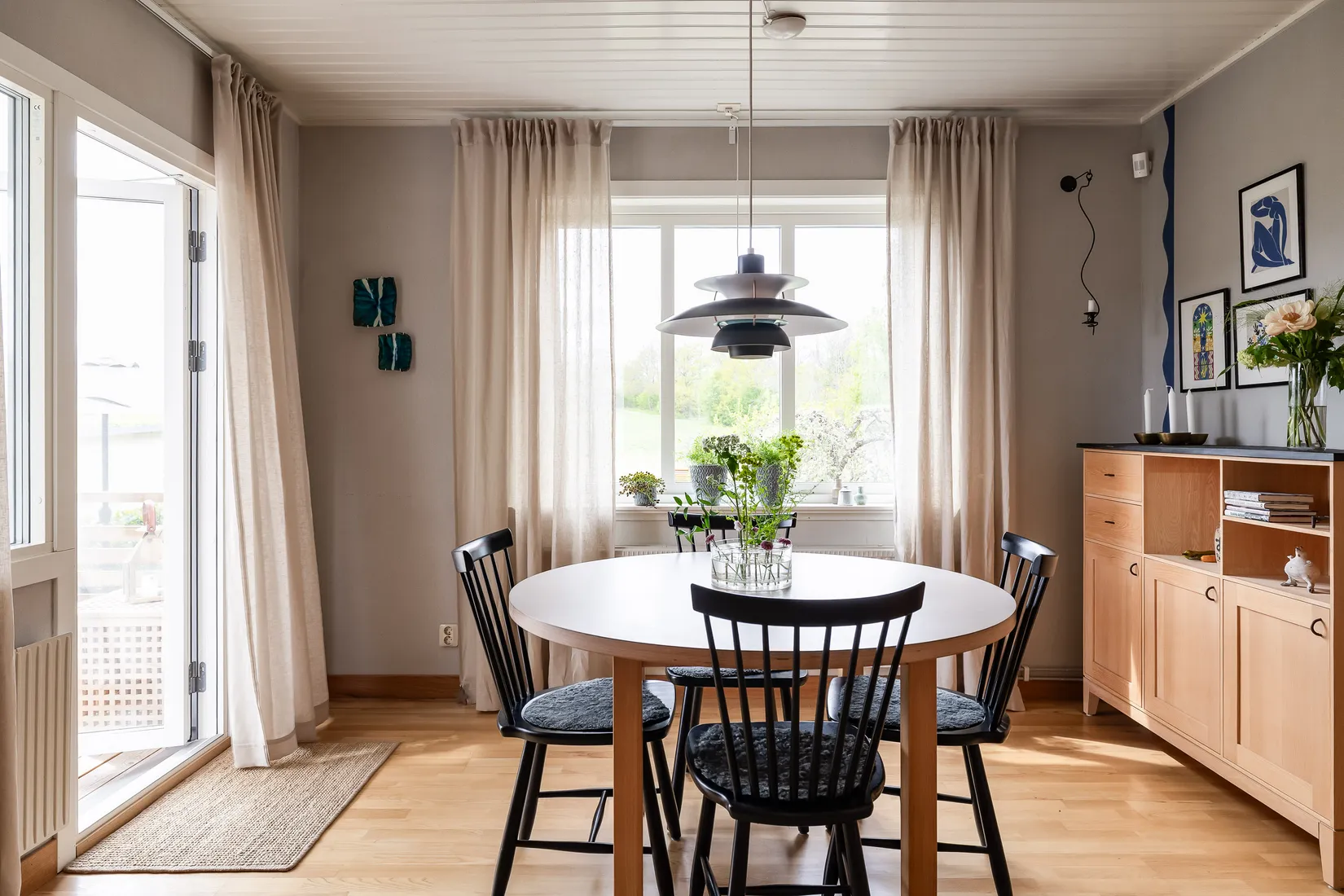 Villa, Ekebyviken 26, Ekeby-Almby, Örebro